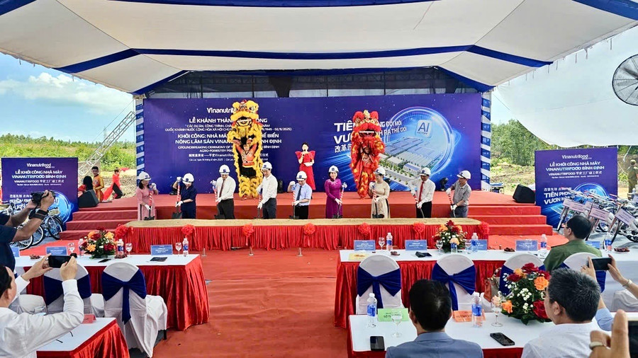 Lễ khởi công Dự án Nhà máy sản xuất, chế biến nông lâm sản tập trung Vinanutrifood Bình Định. Ảnh: Đức Hải khoi-cong.jpg