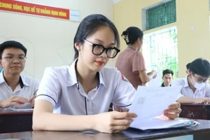 Từ ngày 15 đến 18-4, thí sinh thử đăng ký dự thi tốt nghiệp THPT