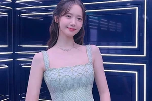 YoonA (SNSD) chia tay vai trò MC sau một thập kỷ gắn bó