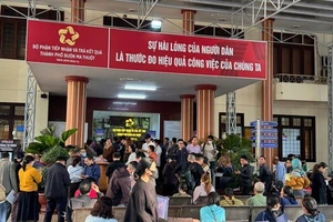 Cẩn trọng với 'sốt' đất