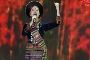 Vì sao Hòa Minzy tiếp tục gây sốt?