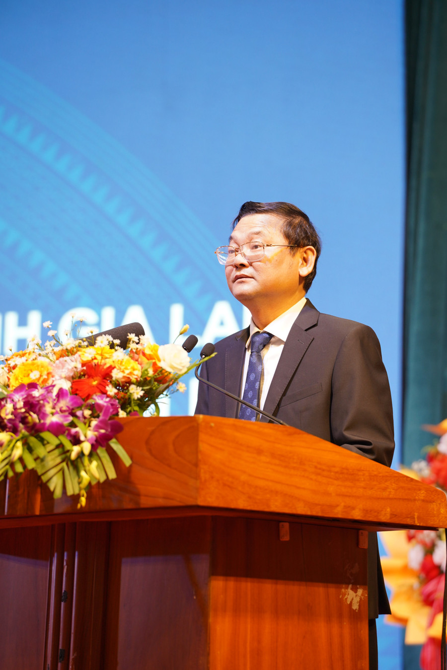 Phó Chủ tịch UBND tỉnh Nguyễn Tự Công Hoàng phát biểu tại hội thảo. Ảnh: T.SỸ dong-chi-nguyen-tu-cong-hoang-phat-bieu-tai-hoi-tha-anh-tsy.jpg