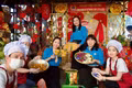Liên đoàn Lao động tỉnh Gia Lai tổ chức hội thi “Đoàn viên khéo tay - Giữ hồn Tết Việt”.