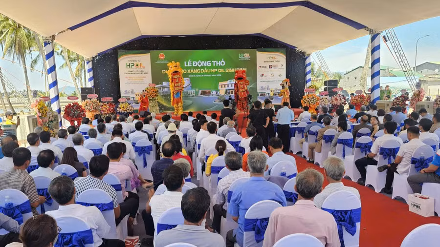 quang-canh-buoi-le1.jpg
