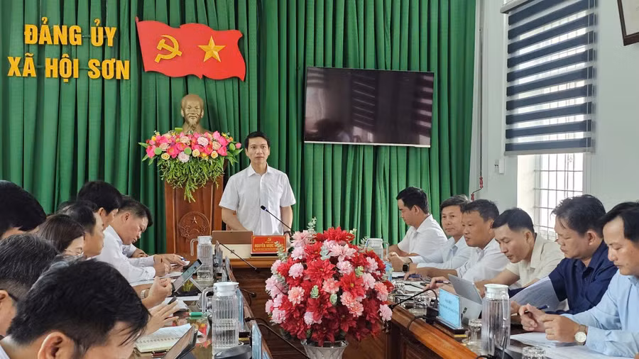 pho-bi-thu-tinh-uy-nguyen-ngoc-luong-phat-bieu-tai-buoi-lam-viec.jpg