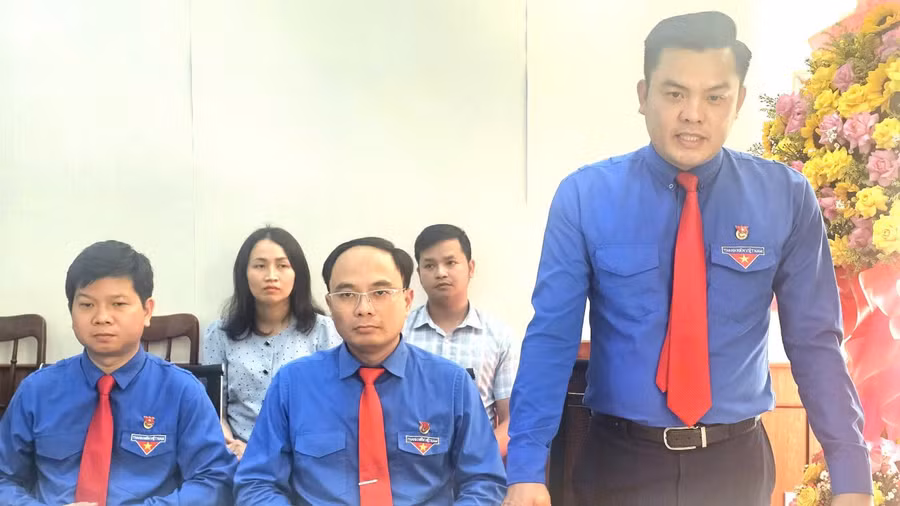 bi-thu-tinh-doan-gia-lai-pham-hong-hiep-phat-bieu-linh-hoi-tiep-thu-y-kien.jpg