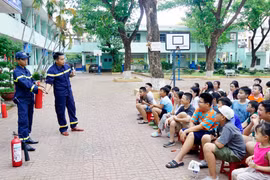 Tuyên truyền kỹ năng phòng - chống đuối nước, ma túy và cháy nổ cho thiếu nhi phường Quy Nhơn
