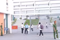 Đánh giá đề ngữ văn tốt nghiệp THPT và thi lại Trường chuyên Tuyên Quang