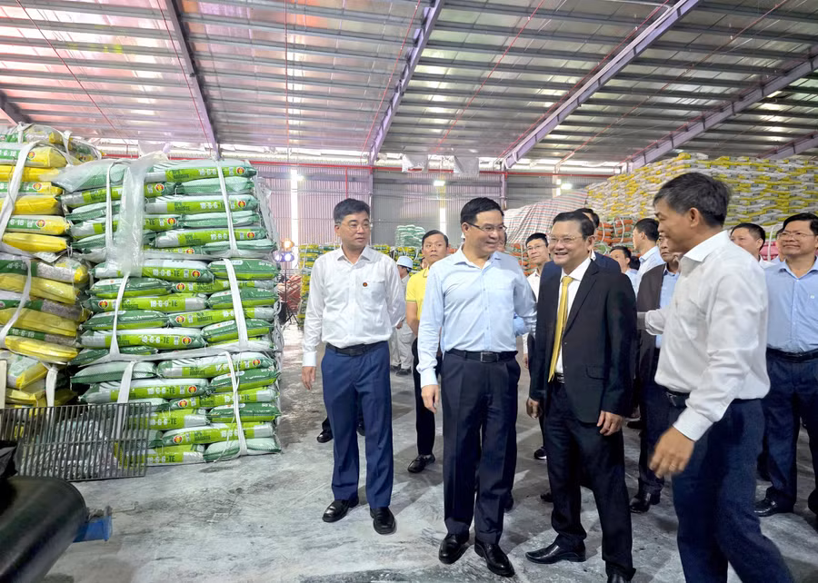 than-quan-nha-may-2.jpg