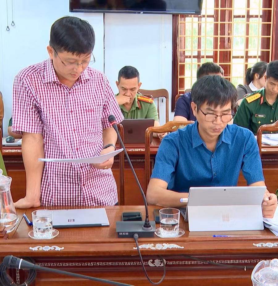 lanh-dao-xa-canh-lien-bao-cao-phuong-an-phong-chong-thien-tai-nam-2026.jpg