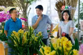 Chợ hoa Tết Pleiku nhộn nhịp ngày cuối năm