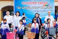 “Ấm áp mùa đông” đến với người dân vùng khó 