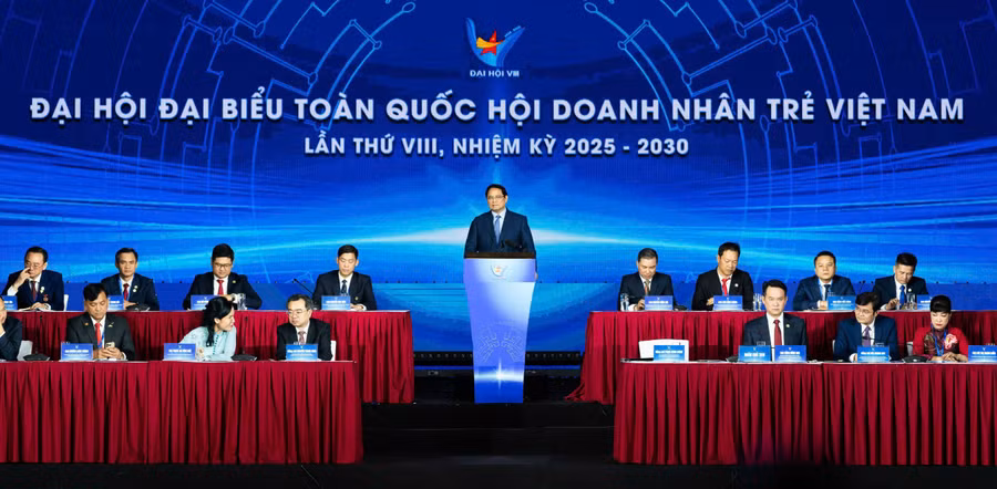 vu-hong-quan-1.jpg