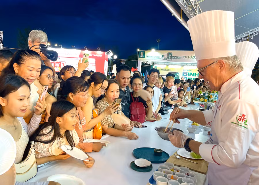 2-am-thuc-ca-ngu.jpg