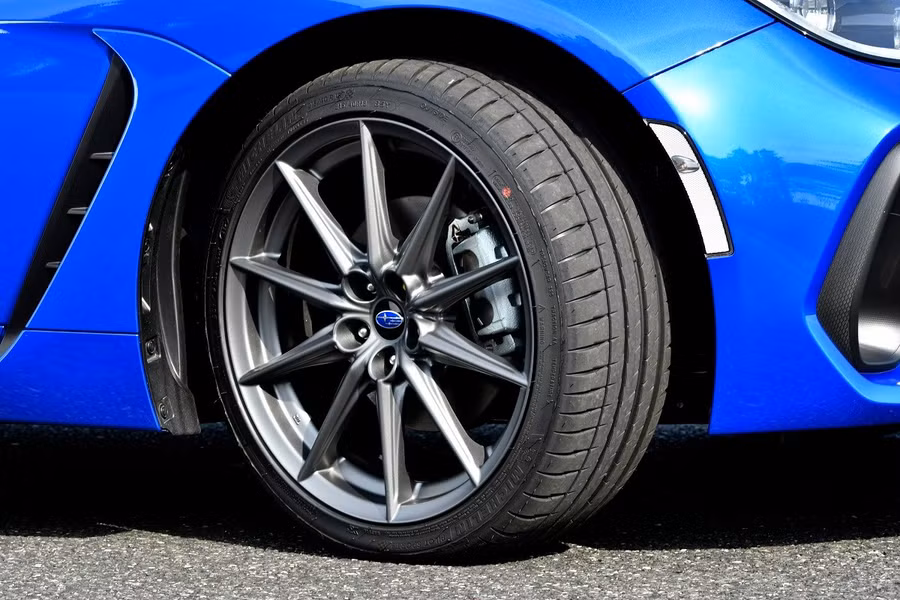 subaru-brz-2022-oto-com-5-aa60.jpg