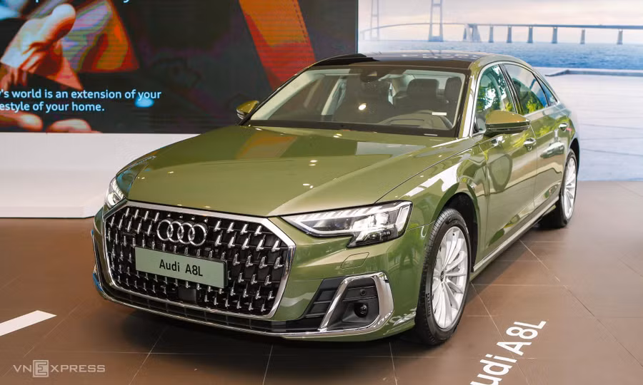 audi-a8l-2022-vne-6998-6751-1657294179.jpg