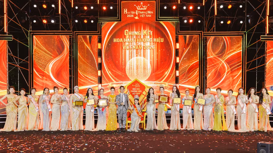 nguoi-dep-dong-thap-dang-quang-hoa-hau-thuong-hieu-viet-nam-2026.jpg