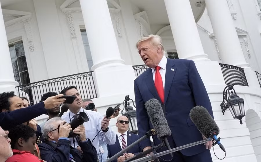 tong-thong-trump-reuters.jpg