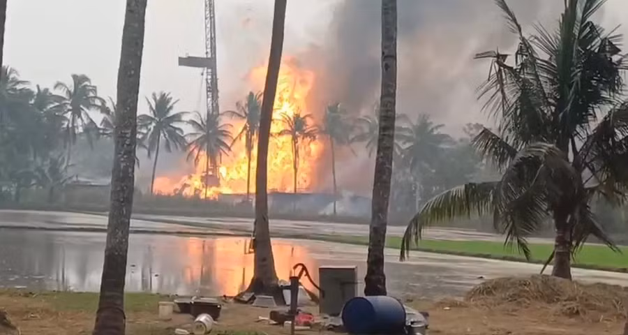 1996808-fire.jpg