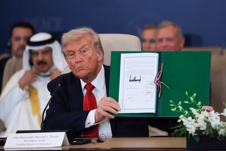 trump-11jpg-1760383108250.jpg