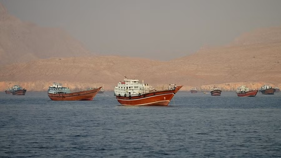 tau-thuyen-hormuz-1.jpg