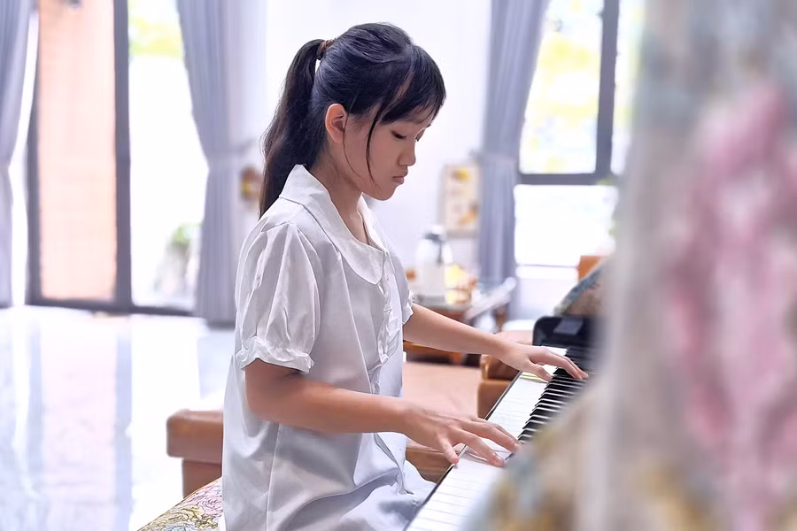 thao-duong-tai-nang-piano-nhi-hanh-trinh-tro-thanh-ngoi-sao-dai-ngan.jpg