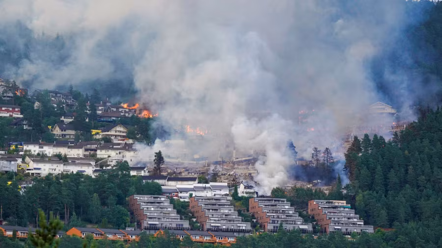 skynews-fire-in-norway-100-homes-destroyed7300471-1784369979397-1784369983386523841904.jpg