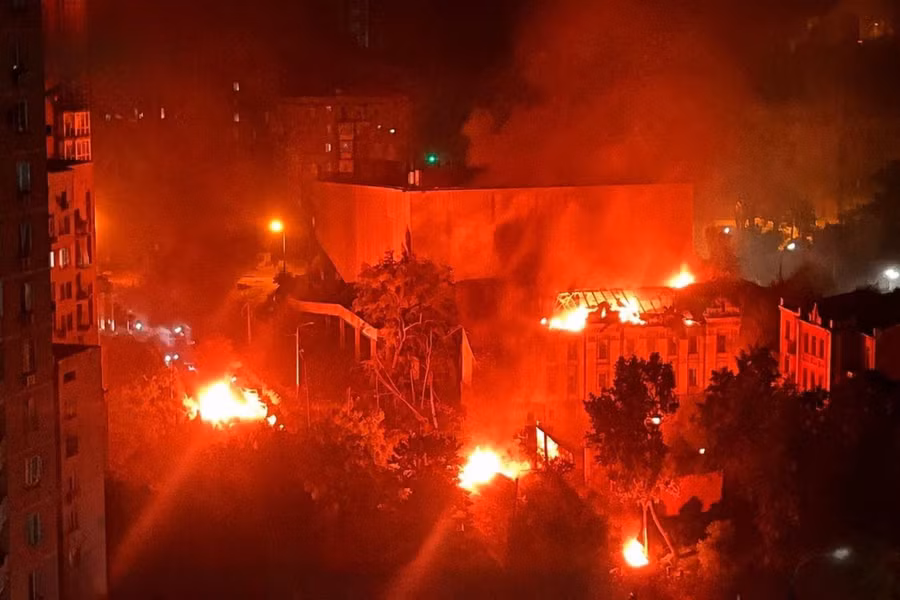 nga-tan-cong-kyiv.jpg