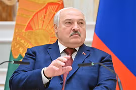 Tổng thống Lukashenko nói vũ khí hạt nhân đã hiện diện ở Belarus