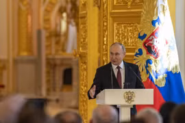 Ukraine và Nga đốp chát qua lại trước đề xuất Moscow chủ động ngừng bắn 3 ngày 
