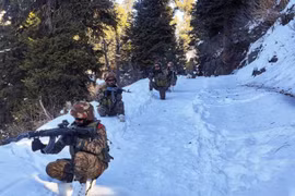 Lo ngại chiến tranh, Pakistan tăng mạnh chi tiêu quốc phòng