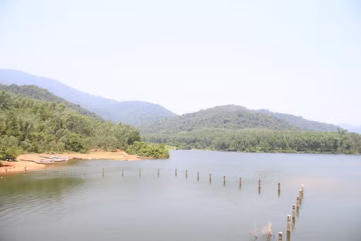 Gia Lai: Nạo vét hơn 1,8 triệu m³ đất bồi lắng tại 7 hồ thủy lợi.