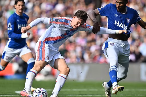 Highlight: Ipswich Town tạo địa chấn, quật ngã Crystal Palace