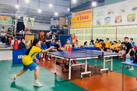 Hơn 50 thiếu nhi tham gia giải giao hữu bóng bàn tại phường Thống Nhất