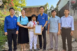 Khởi công “ngôi nhà khăn quàng đỏ” cho học sinh nghèo xã Tuy Phước