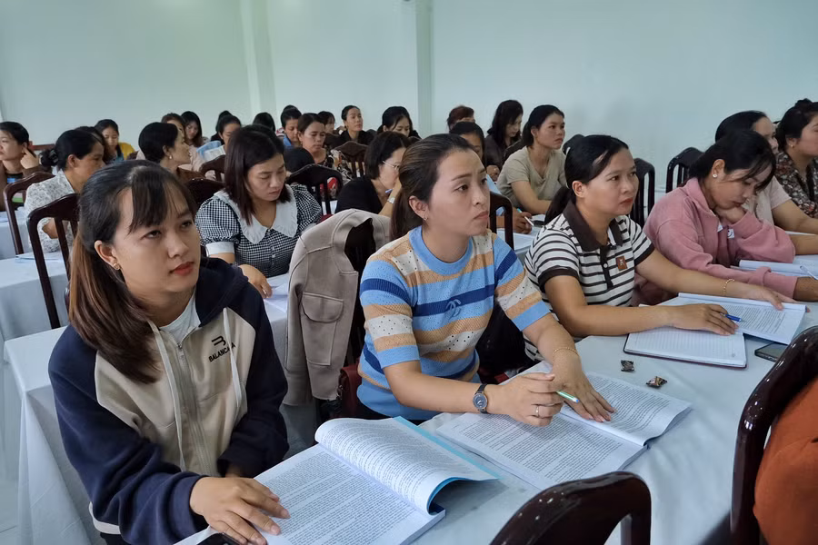 Học viên tại lớp tập huấn. Ảnh: Minh Châu