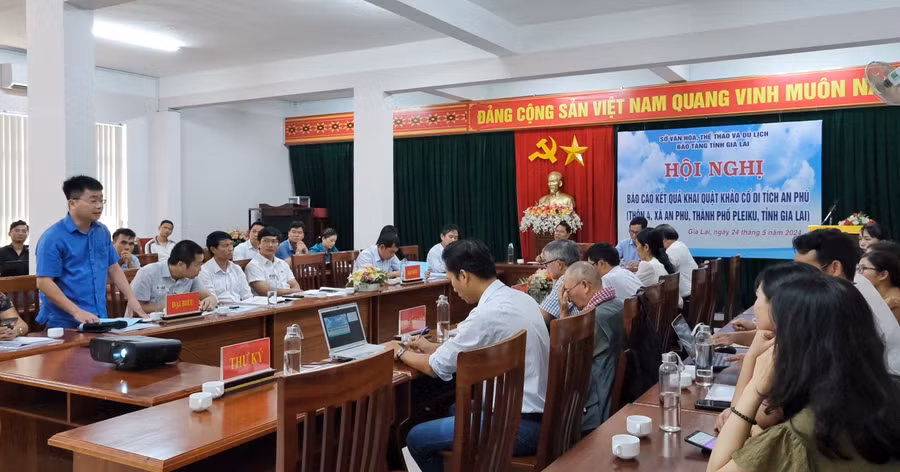 Quang cảnh hội nghị. Ảnh: Hoàng Ngọc