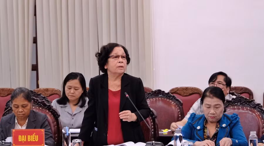Các đại biểu đóng góp ý kiến tại hội thảo. Ảnh: Hoàng Ngọc Các đại biểu đóng góp ý kiến tại hội thảo. Ảnh: Hoàng Ngọc