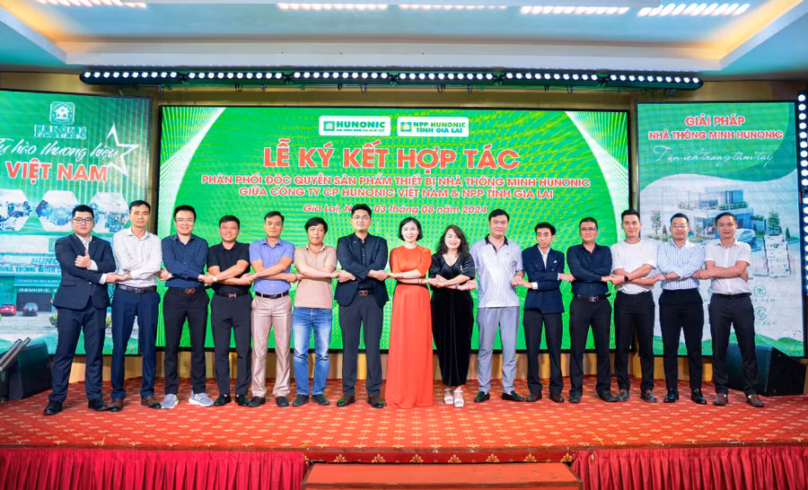 Quang cảnh lễ ký kết hợp tác