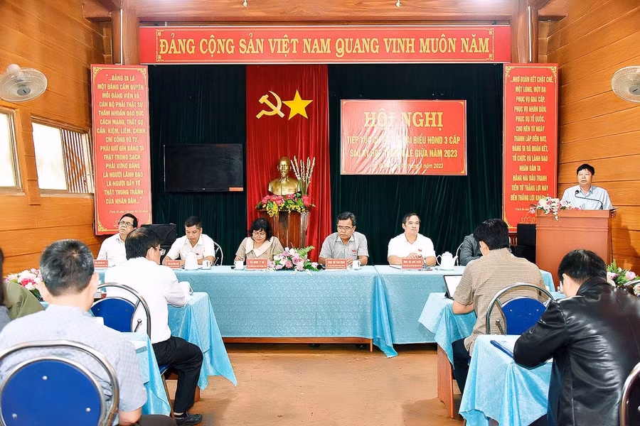 Quang cảnh buổi tiếp xúc cử tri tại xã Gào. Ảnh: Đức Thụy Quang cảnh buổi tiếp xúc cử tri tại xã Gào. Ảnh: Đức Thụy
