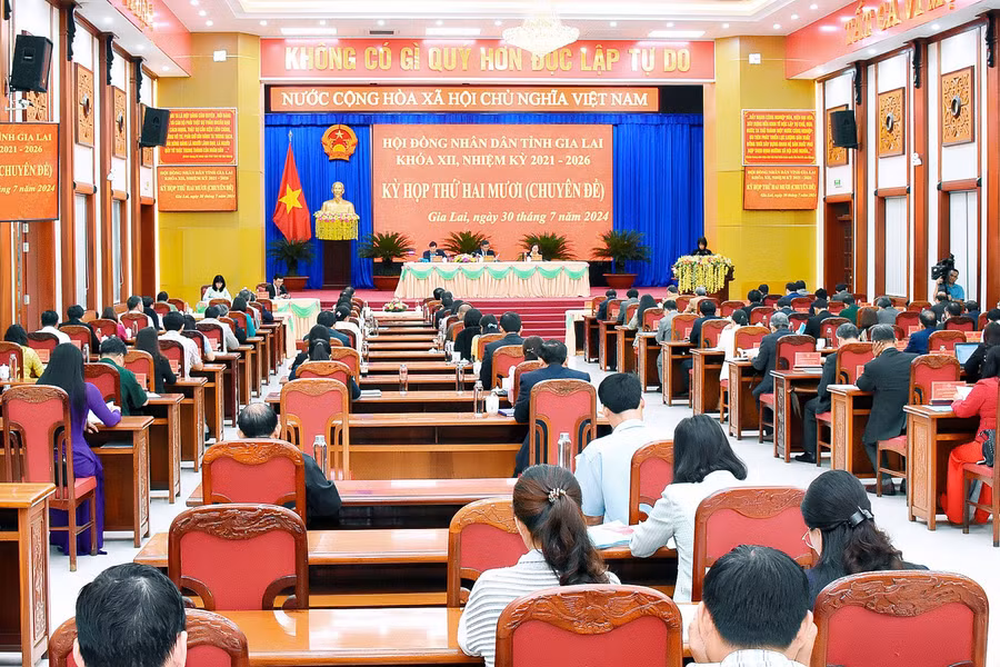 Quang cảnh kỳ họp thứ 20 (chuyên đề) HĐND tỉnh Gia Lai khóa XII. Ảnh: Đ.T