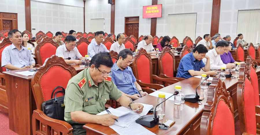 Các đại biểu tham dự hội nghị Ban Chấp hành Đảng bộ tỉnh. Ảnh: Vĩnh Hoàng