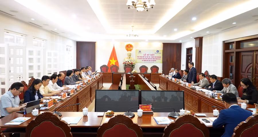 Quang cảnh buổi lễ. Ảnh: Mộc Trà