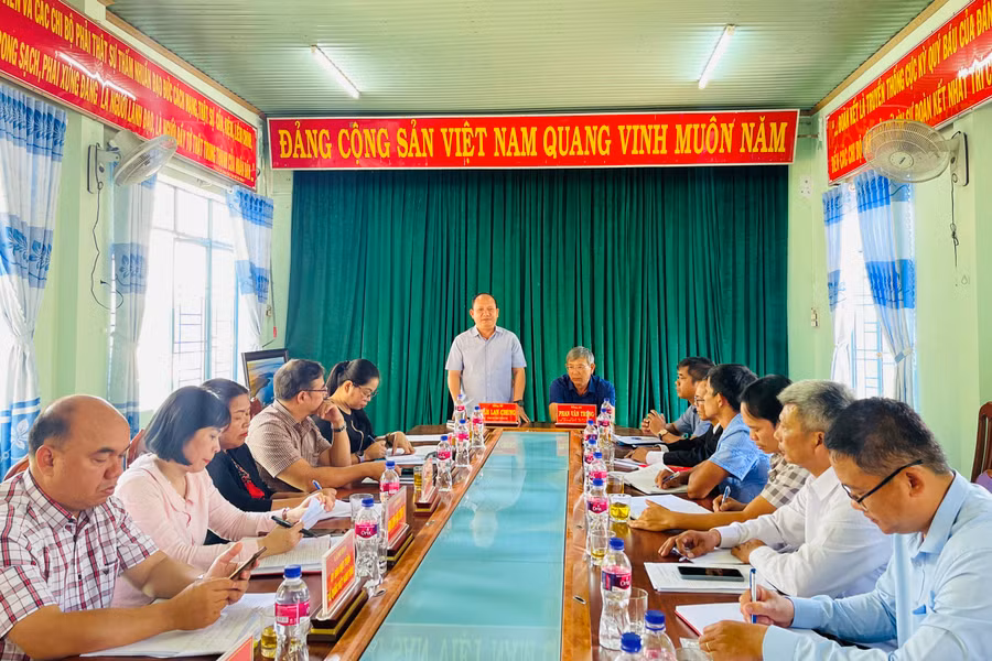 Quang cảnh buổi làm việc. Ảnh: Trần Dung
