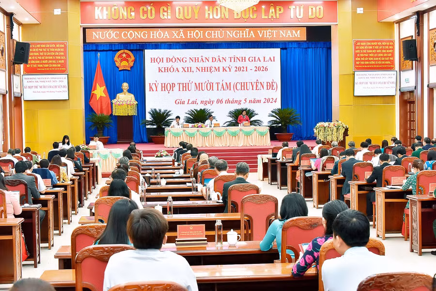 Quang cảnh kỳ họp. Ảnh: Đức Thuỵ