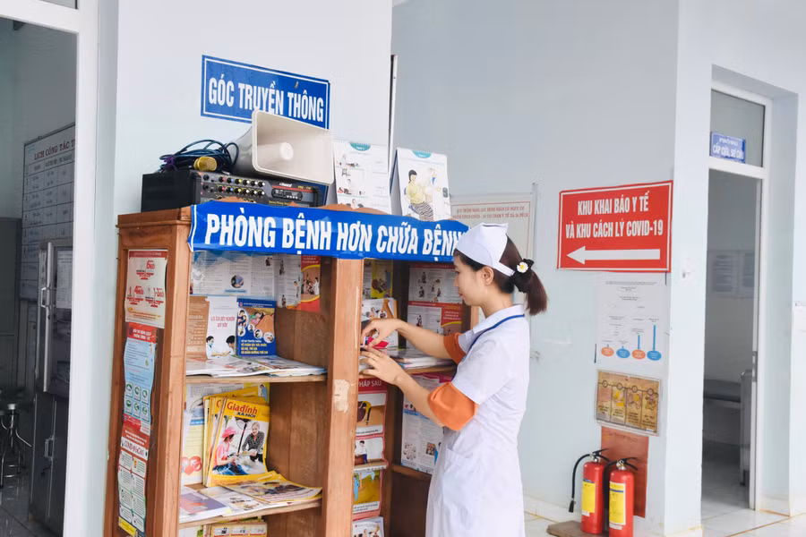 Góc truyền thông tại Trạm Y tế xã Ia Pếch (huyện Ia Grai). Ảnh: Mai Ka