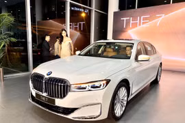 Chi tiết BMW 740Li 2020 giá 5,6 tỉ đồng tại Việt Nam