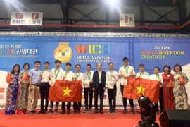 Hai học sinh giành HCV Olympic phát minh và sáng chế thế giới