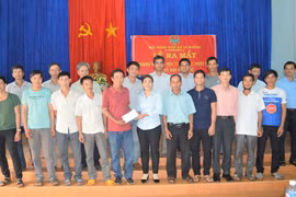 Chư Prông: Ra mắt hai Tổ hội trồng dâu nuôi tằm và nuôi dê