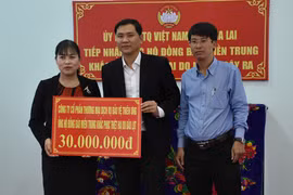 Gia Lai hỗ trợ 600 triệu đồng cho 3 tỉnh miền Trung bị thiệt hại do mưa lũ